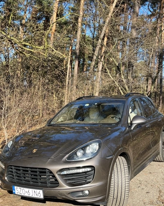 Porsche Cayenne cena 148000 przebieg: 196000, rok produkcji 2013 z Żory małe 301